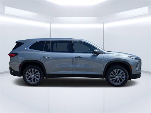 New 2025 Buick Enclave Preferred w/ Power Package image 2