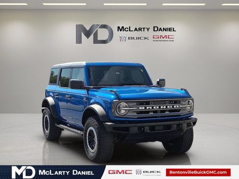 Used 2022 Ford Bronco Big Bend w/ Sasquatch Package AWD/4WD image 1