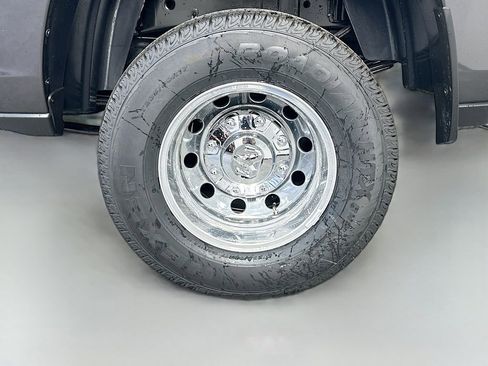 New 2026 RAM 3500 Big Horn AWD/4WD image 16