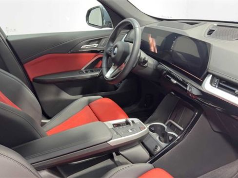 Used 2025 BMW X1 xDrive28i image 13