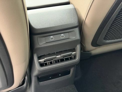 New 2026 Audi Q3 quattro 2.0T AWD/4WD image 25