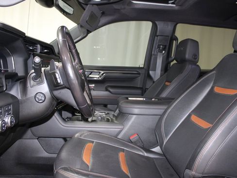 Used 2022 GMC Sierra 1500 AT4 w/ AT4 Premium Package image 17