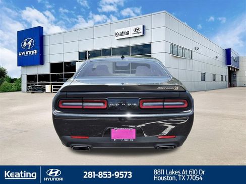 Used 2023 Dodge Challenger R/T Scat Pack RWD image 6