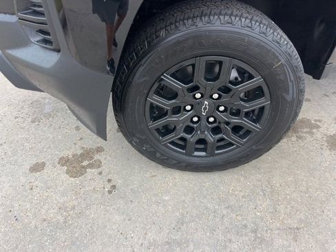 New 2026 Chevrolet Colorado W/T w/ WT Custom Package image 33