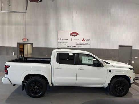 New 2026 Nissan Frontier SV AWD/4WD image 2