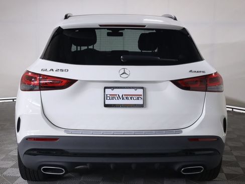 Used 2023 Mercedes-Benz GLA 250 4MATIC image 5