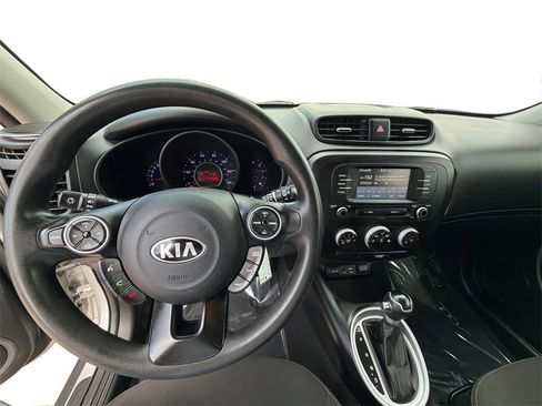 Used 2019 Kia Soul image 21