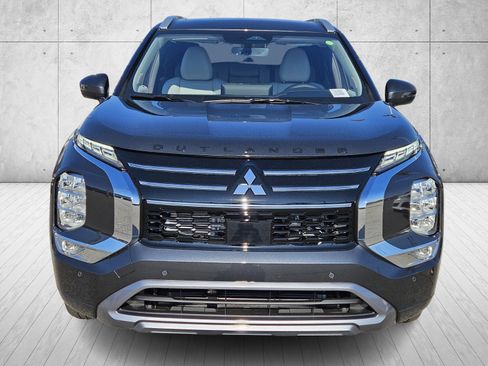 New 2026 Mitsubishi Outlander SEL image 2