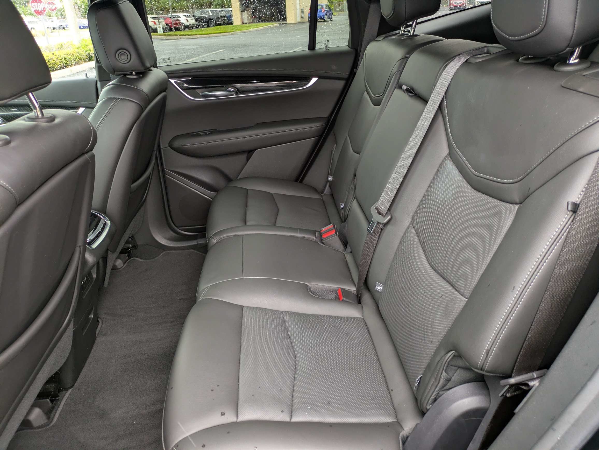 Used 2021 Cadillac XT6 Premium Luxury w/ LPO, Radiant Package AWD/4WD image 15