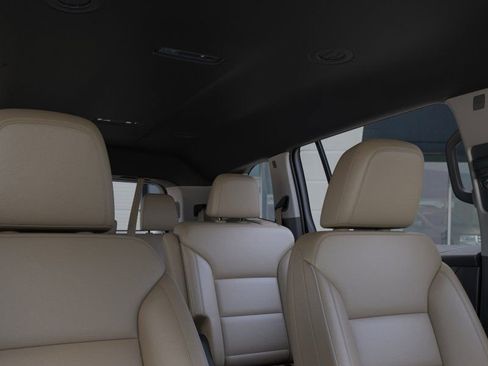New 2026 Buick Enclave Preferred w/ Power Package AWD/4WD image 25
