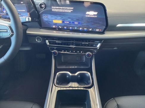 New 2026 Chevrolet Traverse LT w/ Enhanced Driving Package image 25