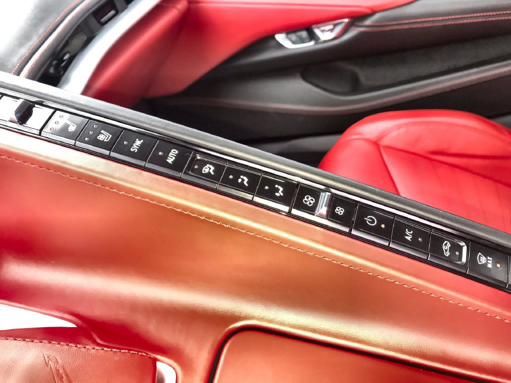 Used 2024 Chevrolet Corvette Stingray Premium Conv w/ 3LT RWD image 19
