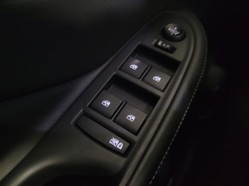 Used 2019 Buick Envision Essence AWD/4WD image 27