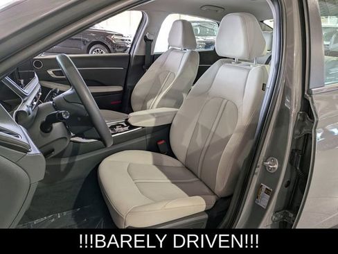 Used 2023 Hyundai Sonata SEL w/ Preferred Accessory Package FWD image 12