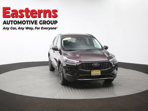 Used 2023 Ford Escape SE FWD image 52
