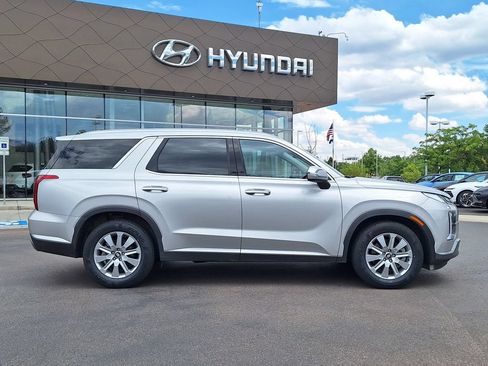 Used 2025 Hyundai Palisade SEL AWD/4WD image 2
