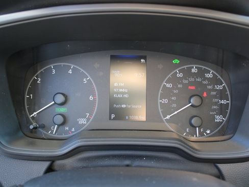 Used 2025 Toyota Corolla Hybrid Sedan image 16