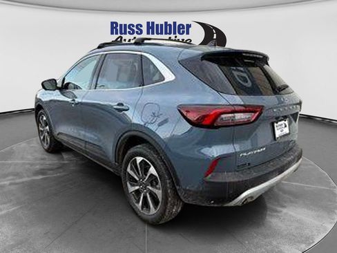 Used 2023 Ford Escape Platinum AWD/4WD image 4