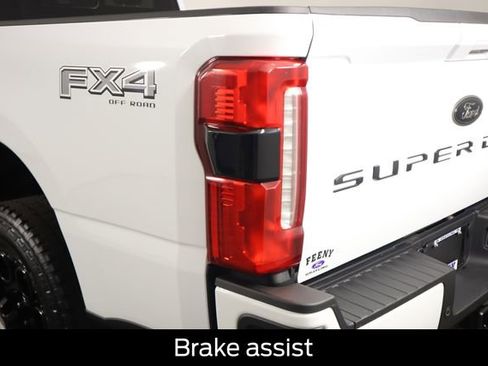 Certified 2024 Ford F350 Lariat w/ Lariat Ultimate Package AWD/4WD image 32