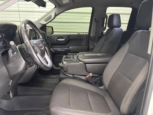 Used 2020 GMC Sierra 1500 Elevation w/ Elevation Value Package AWD/4WD image 12