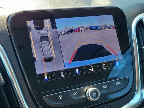 Certified 2024 Chevrolet Equinox Premier image 26