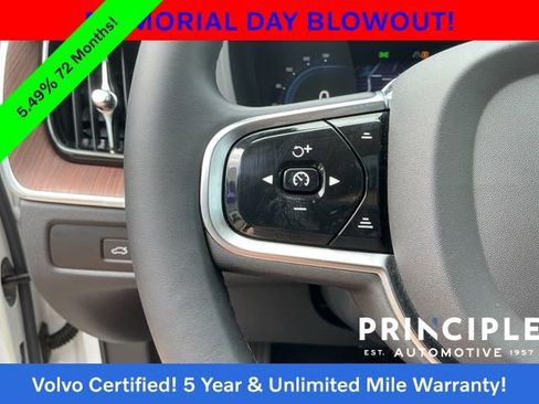 Certified 2023 Volvo XC60 T8 Plus AWD/4WD image 23