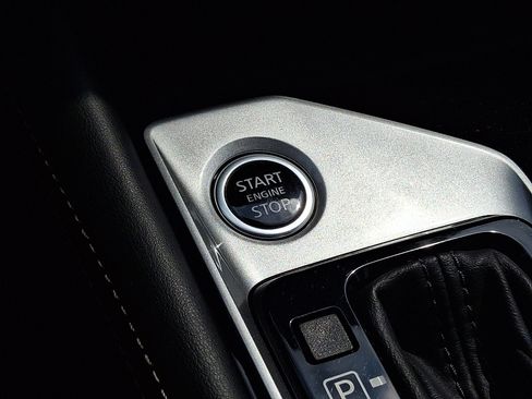 Certified 2024 Nissan Altima 2.5 SV w/ SV Premium Package FWD image 25