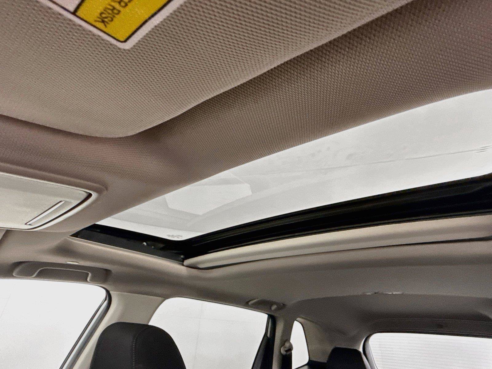 Used 2024 Honda CR-V EX image 17