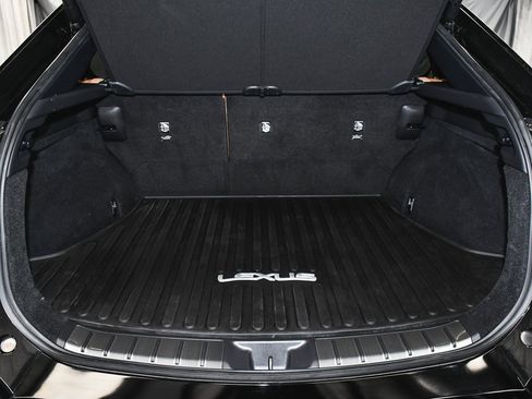 Used 2023 Lexus RZ 450e Premium image 74