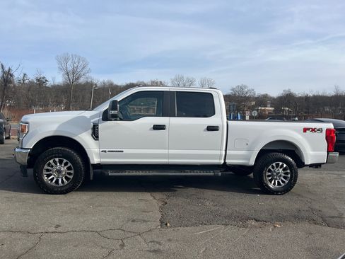 Used 2022 Ford F250 XL w/ STX Appearance Package image 2