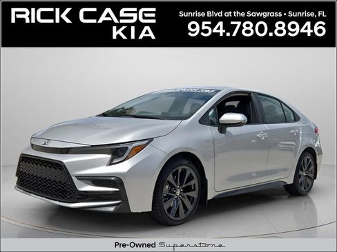 Used 2026 Toyota Corolla SE FWD image 1