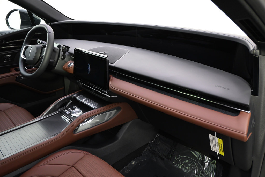 New 2026 Lincoln Nautilus Reserve w/ Jet Appearance Package AWD/4WD image 15