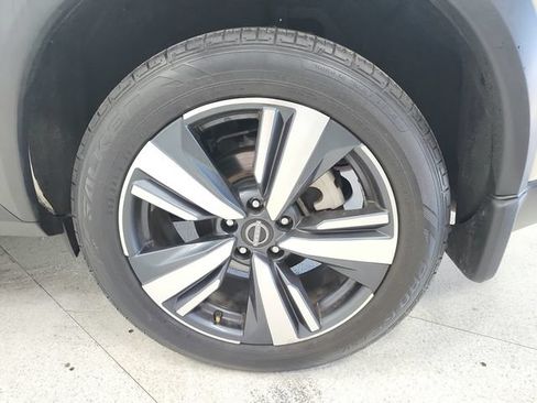 Used 2023 Nissan Rogue SL w/ SL Premium Package AWD/4WD image 14