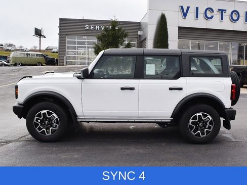 New 2025 Ford Bronco 4-Door image 2