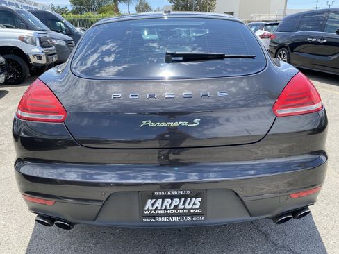 Used 2015 Porsche Panamera S RWD image 11