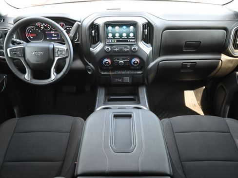 Used 2022 Chevrolet Silverado 1500 LT Trail Boss w/ Safety Package AWD/4WD image 30