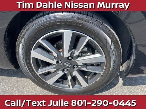 Used 2024 Nissan Versa SV FWD image 14