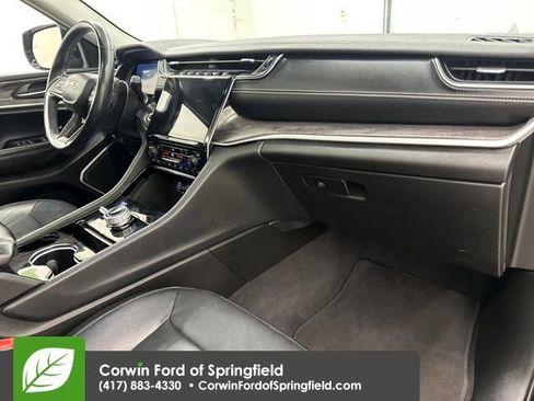 Used 2021 Jeep Grand Cherokee L Limited w/ Trailer Tow Group (B) image 11