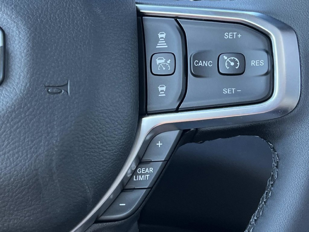 Used 2026 RAM 1500 Big Horn AWD/4WD image 27