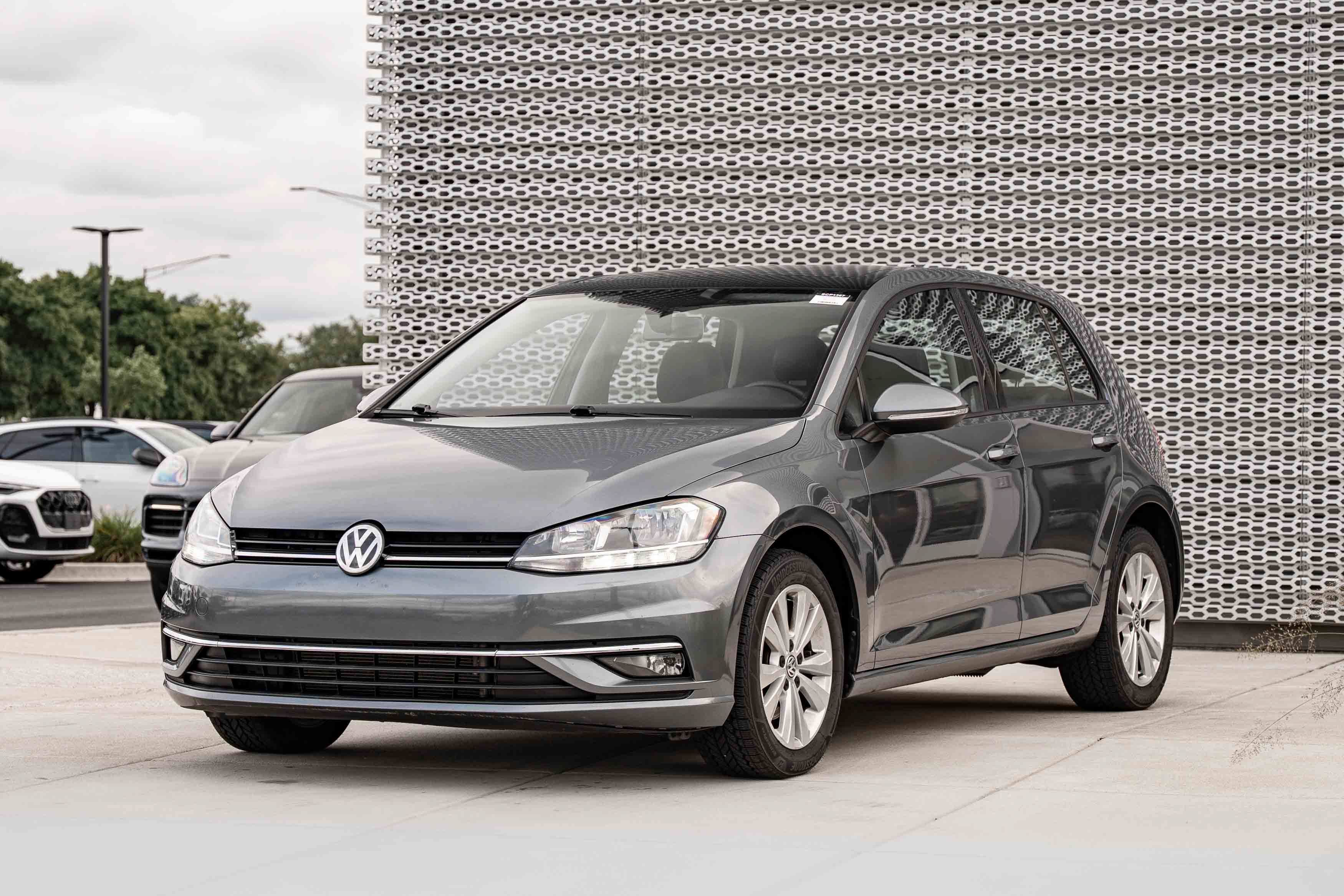 Used 2018 Volkswagen Golf SE FWD image 7