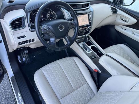 Used 2021 Nissan Murano Platinum w/ Cargo Package image 9