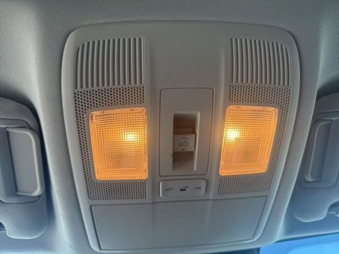 Used 2023 MAZDA CX-5 AWD 2.5 S w/ Premium Package image 36