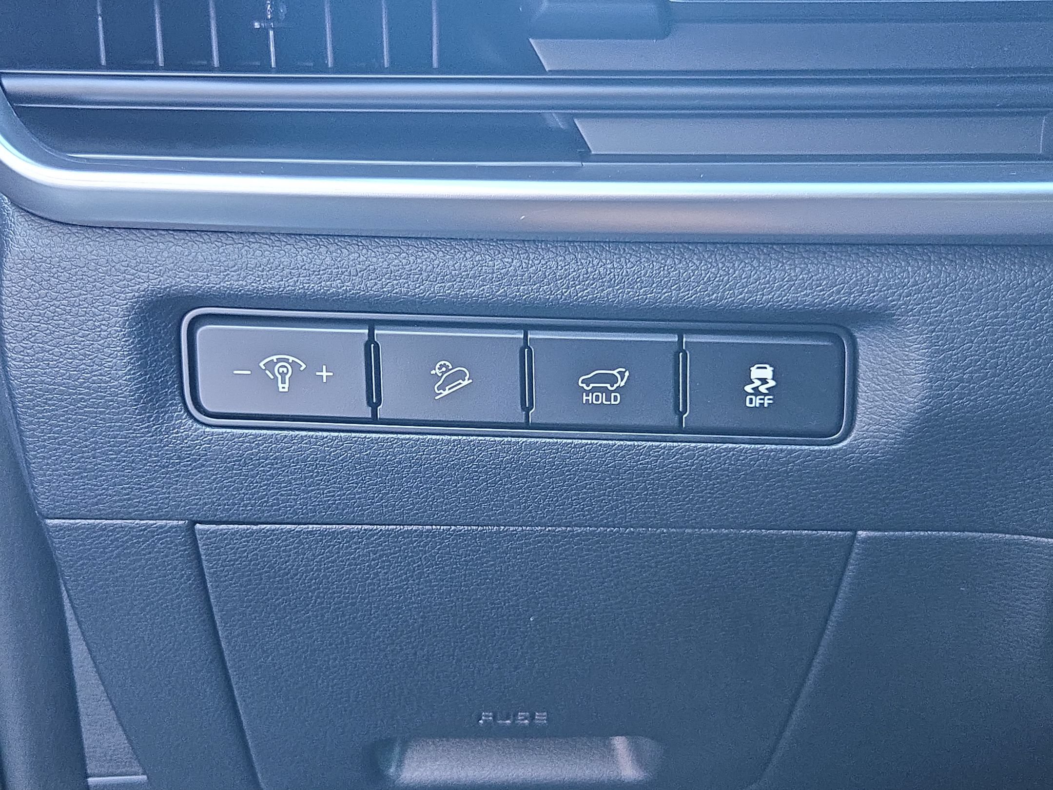 Used 2025 Kia Telluride S FWD image 26