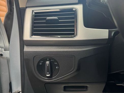 Used 2019 Volkswagen Atlas SEL AWD/4WD image 8