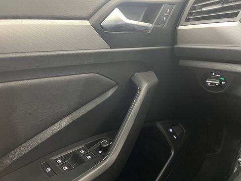 Used 2021 Volkswagen Jetta S w/ Driver Assistance Package FWD image 25