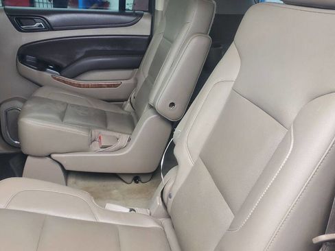 Used 2016 Chevrolet Suburban LTZ image 21