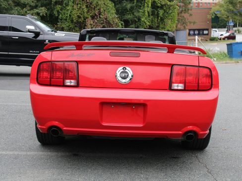 Used 2006 Ford Mustang GT image 8