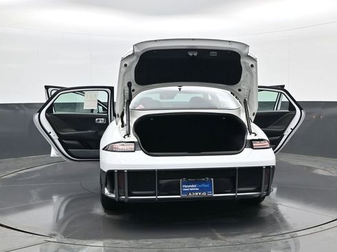 Certified 2024 Hyundai Ioniq 6 SEL image 32