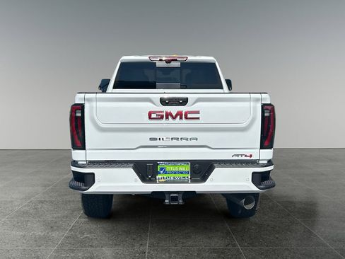 New 2025 GMC Sierra 2500 AT4 w/ AT4 Premium Plus Package image 6