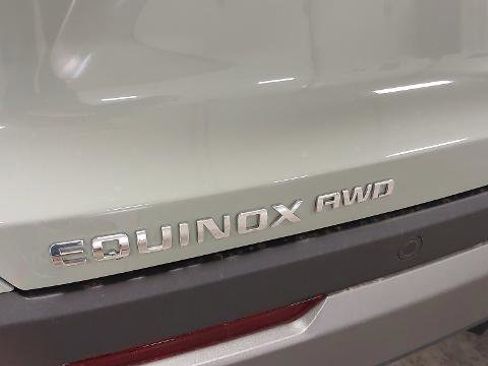 New 2026 Chevrolet Equinox LT w/ Convenience Package II image 32